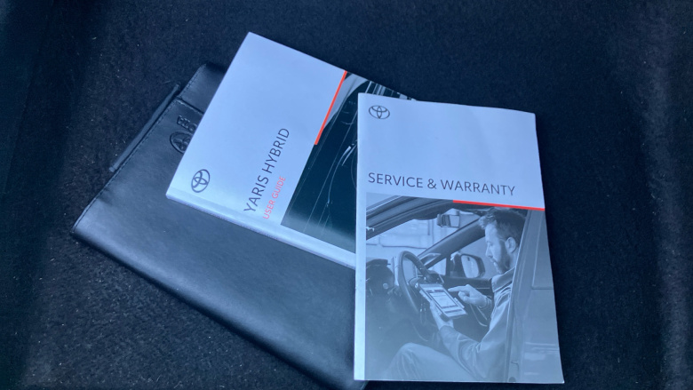 Toyota Yaris 1.5 Hybrid Design 5dr CVT Hybrid Hatchback